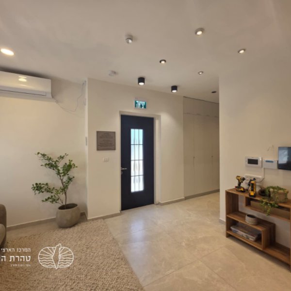 gallery picture
